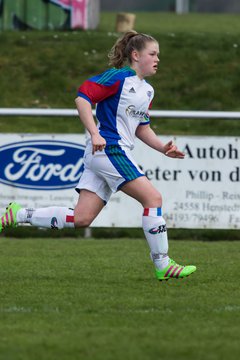 Bild 207 - wBJ SV Henstedt Ulzburg - TSV Sch�nberg : Ergebnis: 5:2